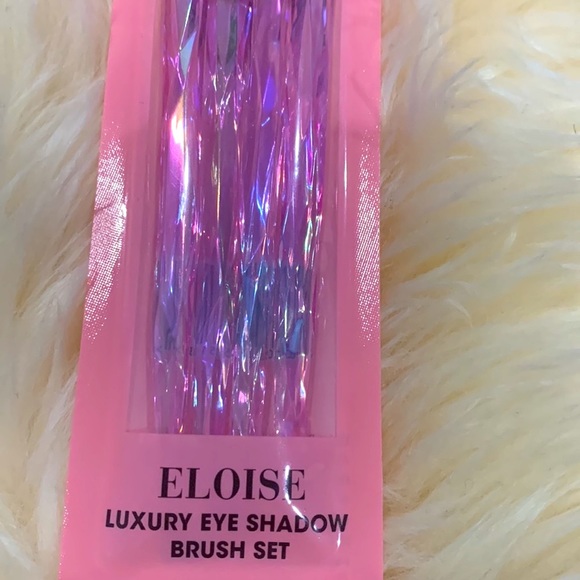 Eloise Luxury 4 Eye Shadow Brush Set with Crystal Handles - Picture 3 of 5